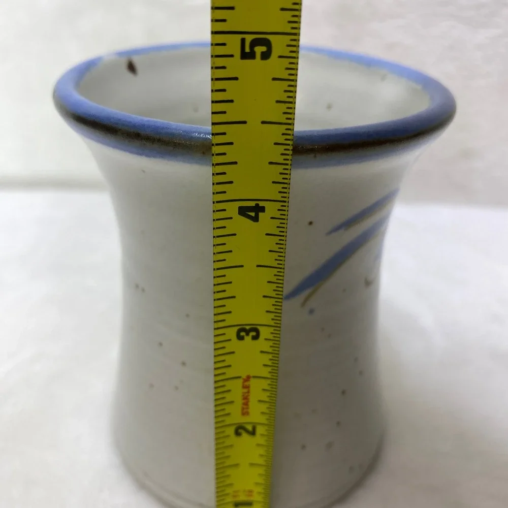 VTG Studio‎ Pottery Speckled Stoneware Vase Blue Floral Signed Makeup Brushes
